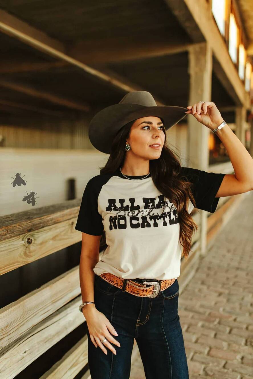 NEW 2FLYCO all hat cowboy tee in cream